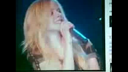 Avril~girlfriend На Различни Езици 