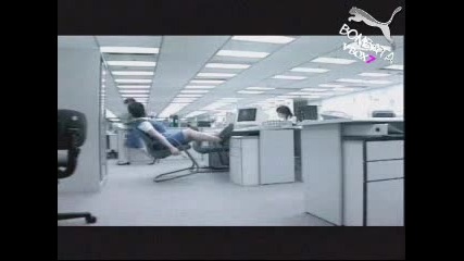 Здраво Потрошване В Офиса - Смях !!