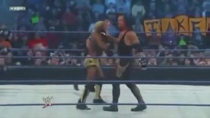 Shelton counters Undertaker's Chokeslam with an Implant Ddt