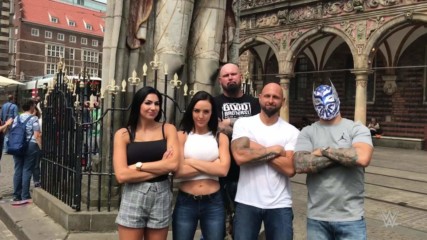 Как се забавляват звездите на WWE в Германия?