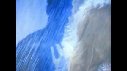 Латино, Thalia - Gracias A Dios 