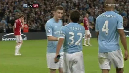 Manchester City 3-0 Stoke ( Tevez )