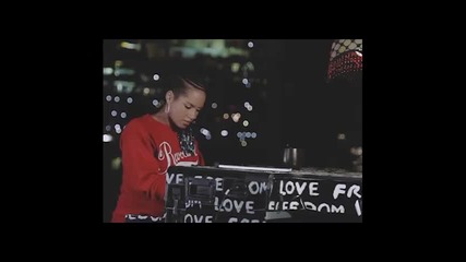 *2014* Alicia Keys - We are here
