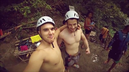 Как се скача във водопад на Филипините