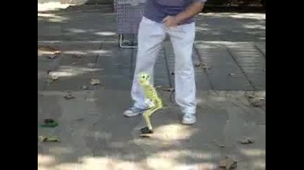 Танцуващият Скелет ( част 2 )