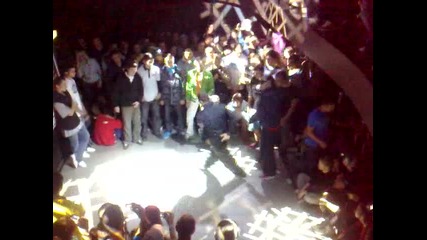 Exit Extreme B - boy Battle - Yalta Club 29.10.2009 - Журито 