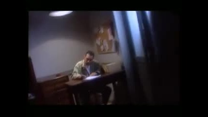 Превод Най-големият Notis Sfakianakis - Kai Den Mporo (video clip)