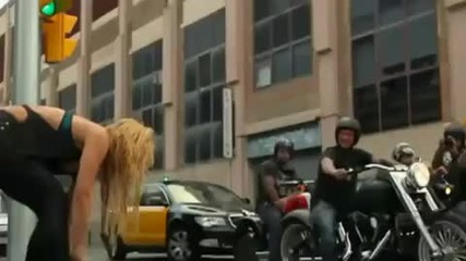 Shakira - Loca (official Video)