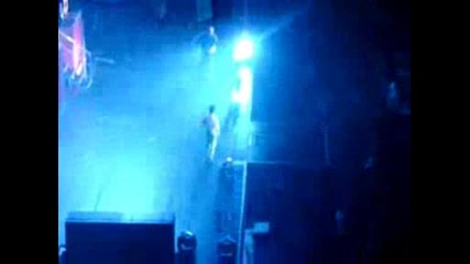 Rihanna - Live Your Life