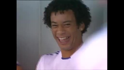 Real Madrid Foto Official 2010 - 2011 (video)