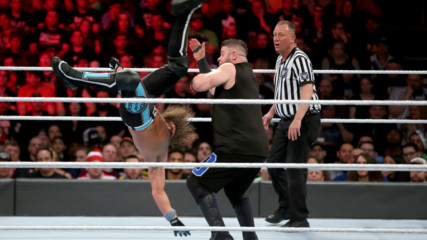 AJ Styles hits an amazing Pelé Kick on Kevin Owens: Royal Rumble 2018 (WWE Network Exclusive)