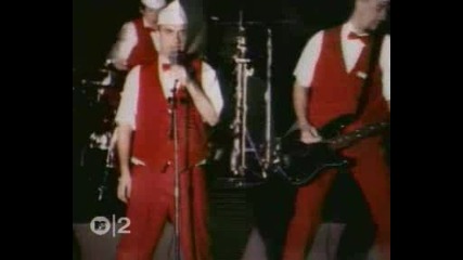 Bloodhound Gang - Along comes Mary