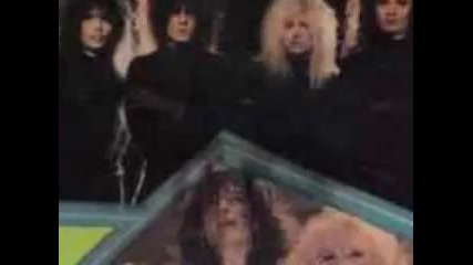 Motley Crue - Shout At The Devil