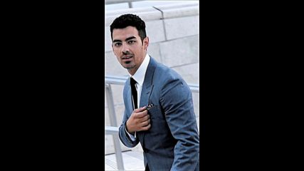 joe jonas