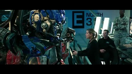 Transformers 3 - Dark of the Moon [hd] Official trailer