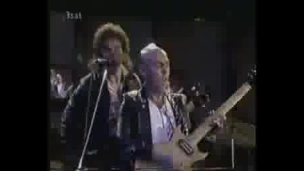 Slade - My Baby Left Me
