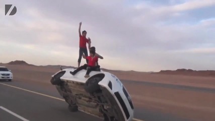 Изключителни каскади - Amazing Saudi Sidewalk Skiing