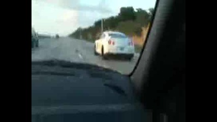 Nissan Gt - R R35 vs. Porsche 997 Turbo - и двете коли са модифицирани