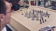 Изумителна маса за шах...