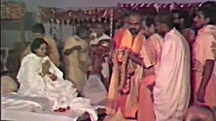 Ashramites chant the Chandi before Sri Ma Anandamayi
