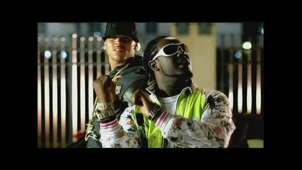 Пръсва! T-pain Feat. Chris Brown - Look At Her Go