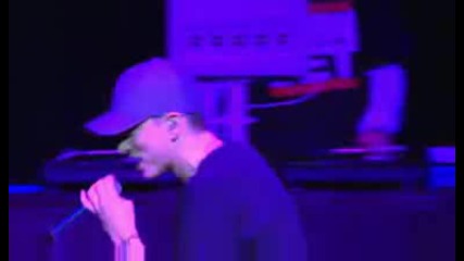 Eminem - Crack A Bottle (relapse Concert Live in Detroit) 2009