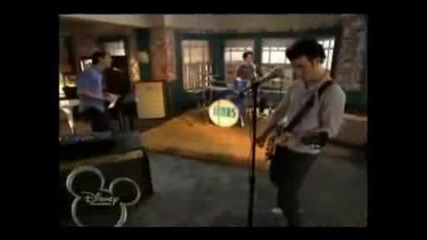 Jonas Brothers - Love Sick ( Official Music Video )