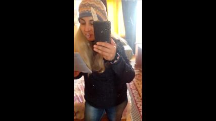 Vid_20230227_121738.mp4