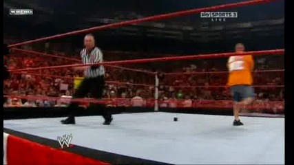 Джак Фукльото напада Сина. | Raw 29/03/10 |