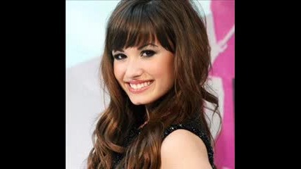 Demi Lovato - This is me