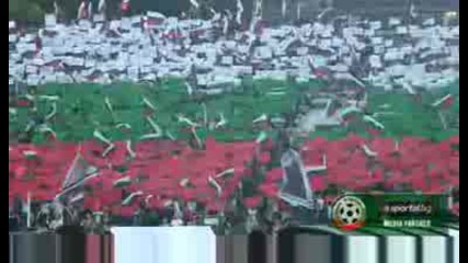 40 000 Българи пеят химна на България