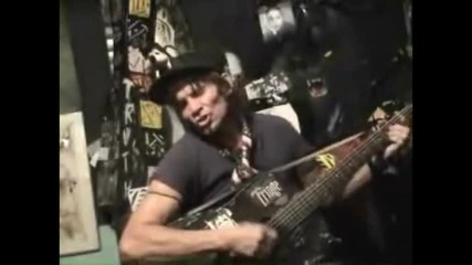 supered raw in his studio (s.e.x.s.s.)
