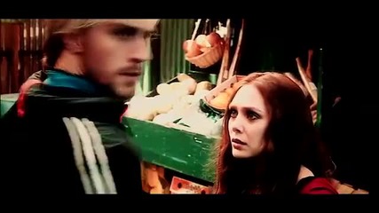 Емблематичните персонажи Живака и Алената Вещица от филма Отмъстителите: Ерата на Ултрон (2015)