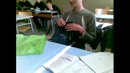 Nema po glupav :d