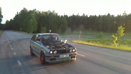 Bmw_e30_320_turbo_touring