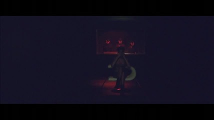 Rihanna - Russian Roulette Hq
