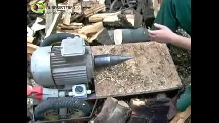 Машина за цепене на дърва