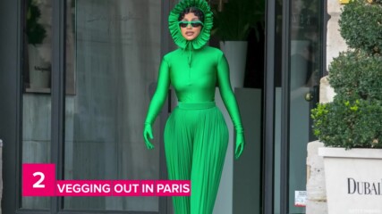 Топ 5 на тотално хитовите визии на Cardi B