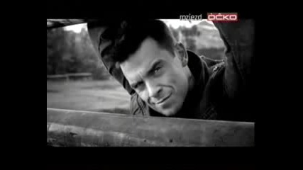 Robbie Williams - Feel