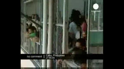 Затворници танцуват в памет на Краля Michael Jackson