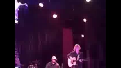 Vince Tomas and Monet - Crazy