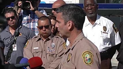 USA: Homicide squad investigating Miami bridge collapse – Miami-Dade Police Dep.