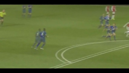 Robin Van Persie great goal vs Everton