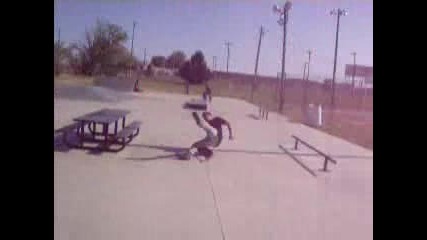 Koork Back 5 on This Bench Table 