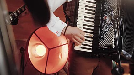 Tamara Dragic - Sto Ti Sina Nisam Rodila (official Video).mp4