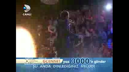 Ferhat Gocer - Cennet Beyaz Show Canli