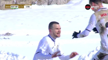 Славия изравни, пак Ради Кирилов е героят