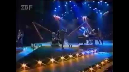Bon Jovi Keep The Faith & In These Arms Live Peters Popshow 1992 