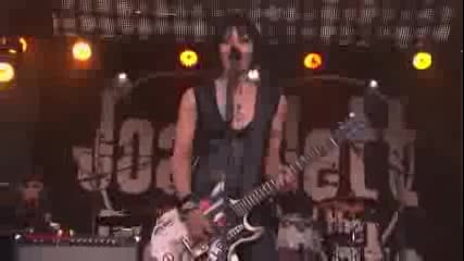 Joan Jett and the Blackhearts - Bad Reputation