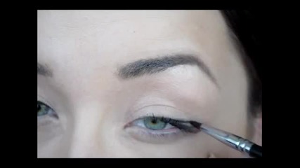 Идеалната очна линия Perfect eyeliner